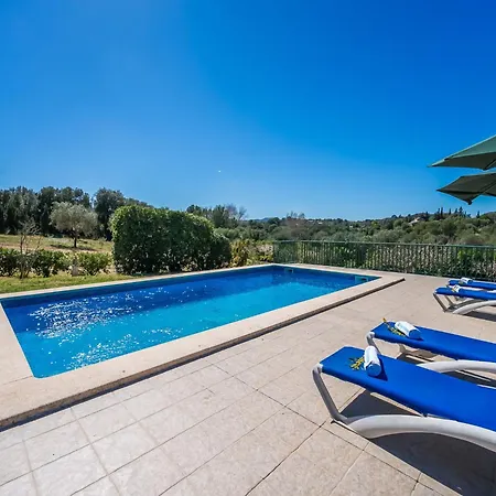 2 Bedroom Country House, Holiday home Arta