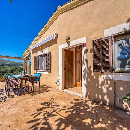 2 Bedroom Country House, * Arta